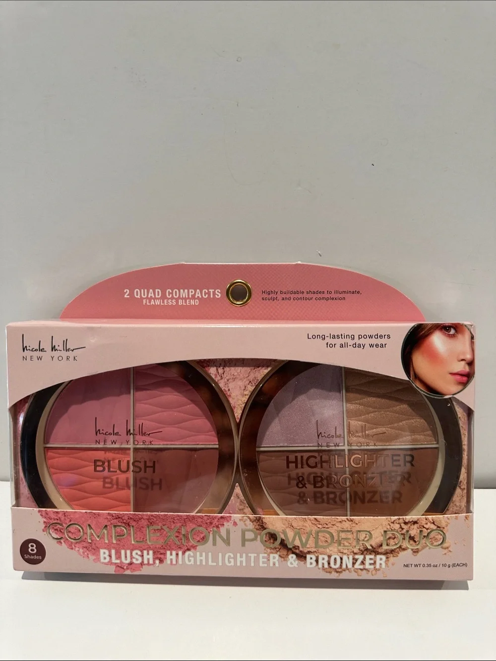 NWT Nicole Miller Complexion Powder Duo in (8) Shades in (2) Compacts.